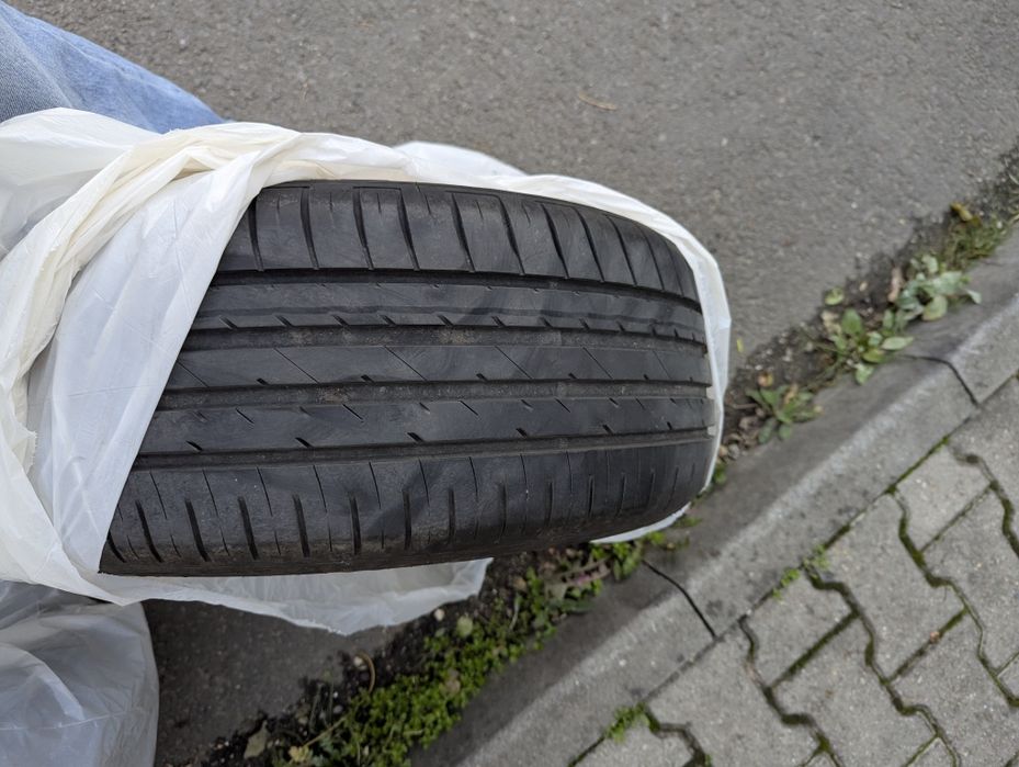 Set 4 anvelope vara 205/55/R15