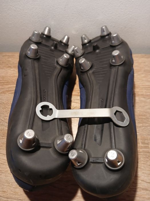 Ghete De Fotbal -> Descriere!