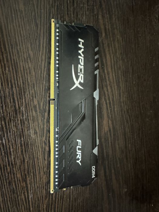 Продам озу dd4 8gb argb