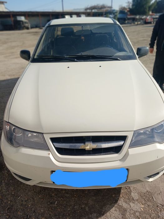 Nexia 2 ideal 5500$ kelishiladi