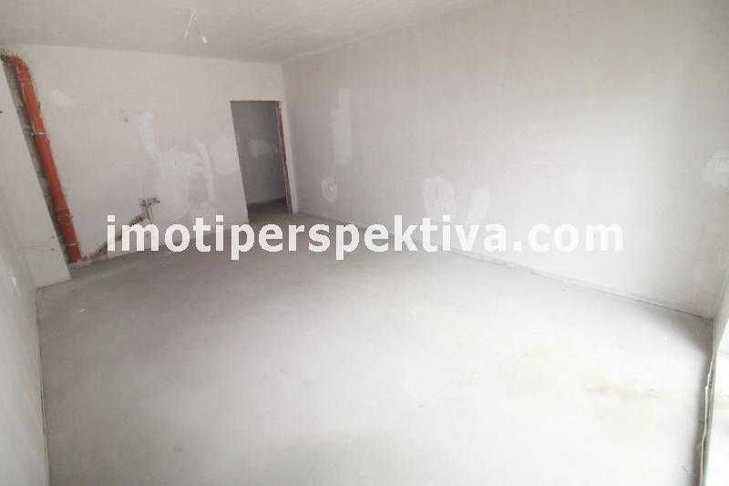 Продава се Тристаен апартамент в Пловдив, Тракия - 150 кв.м за 1064 €/кв.м - Снимка #3