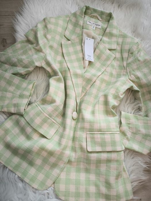 Sacouri/ blazer , rochii, blugi , cămăși de noapte , colanti ,noi preturi accesibile