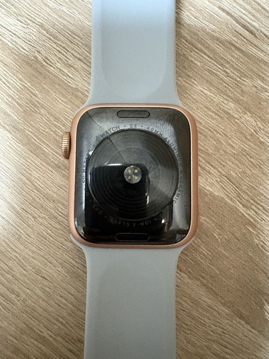 Apple watch се 1 32гб/100% 40мм