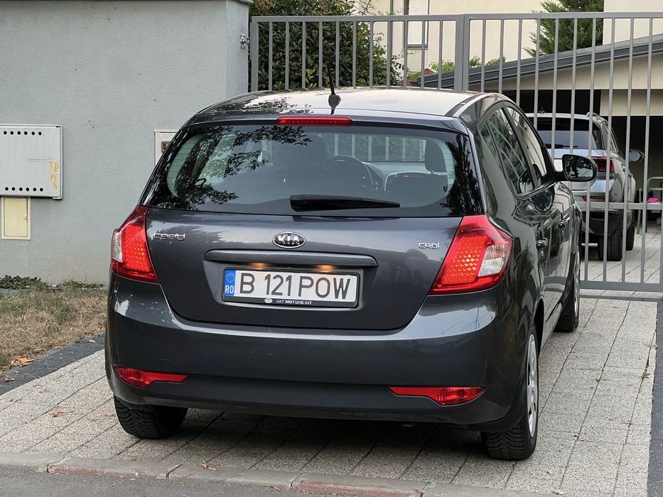 KIA CEED 1.6 Diesel 2012 E5 km Doar 123.000 impecabila