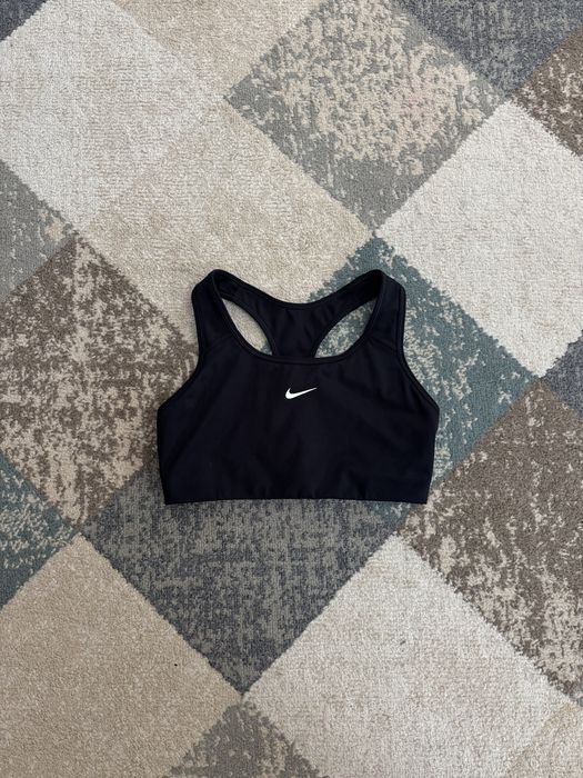 Дамско бюстие Nike