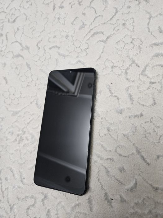 Продается телефон А12 б/у