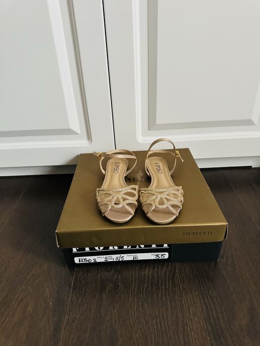 Sandale din piele , Il Passo , numarul 35 , ca si noi