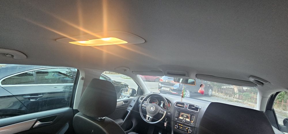 Volkswagen Golf VI