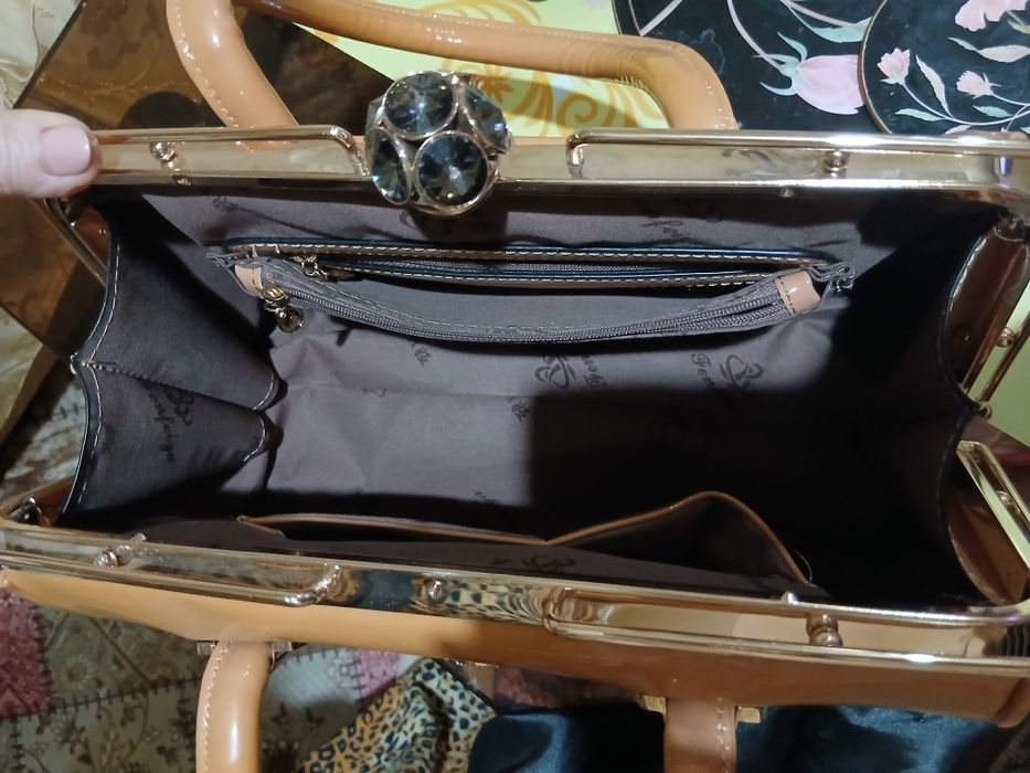 Сумка новая не пользовались