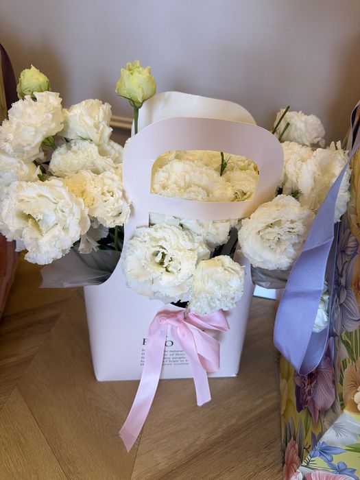 Продам Цветы Celine, romeo