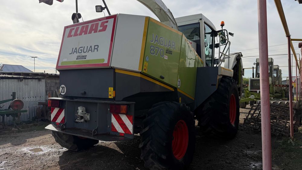 Силосный комбайн CLAAS JAGUAR 870