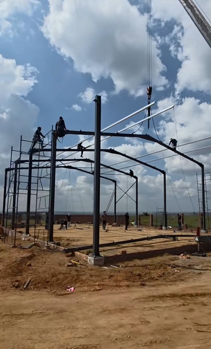 Vând structura metalica 12x30x5