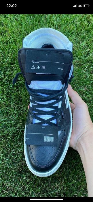 Off white court 3.0 size 44