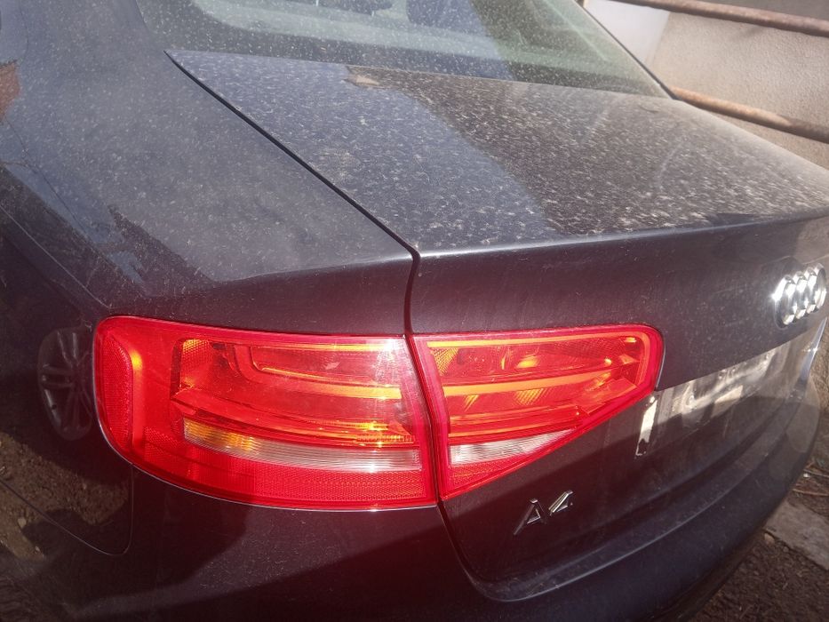Vând stopuri audi A4 B8.5