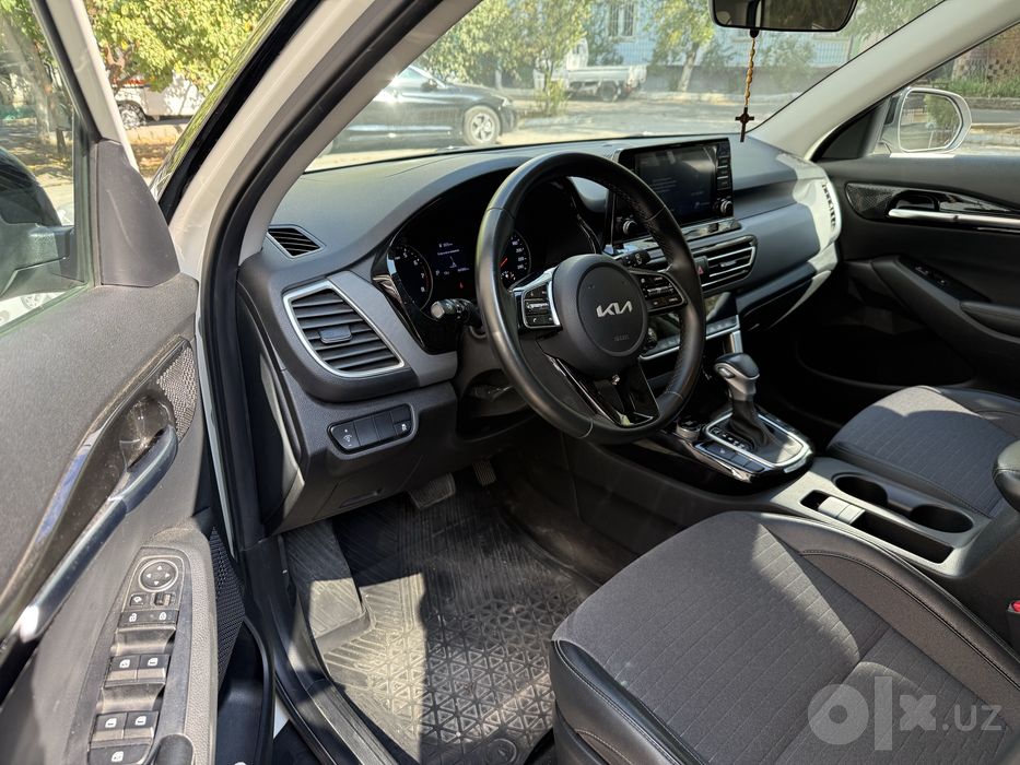 Kia Seltos 2L Luxe 2022/23