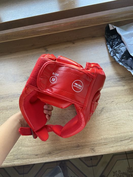 Шлем для бокса новый