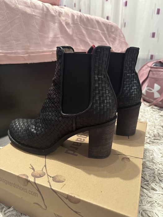 Ghete din piele Why Denis 38