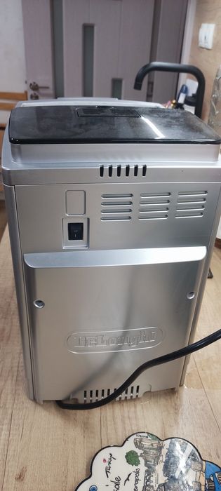 DeLonghi Magnifica  кафе автомат. Перфектно еспресо