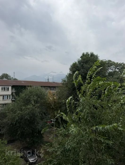 Срочно Продается Трехкомнатная квартира