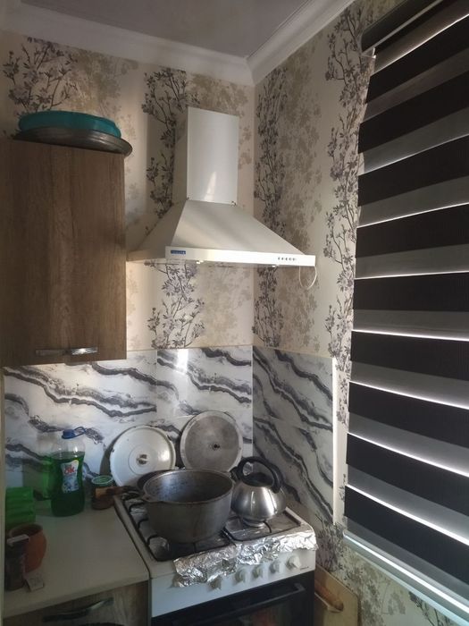 27 МКР да 1 комнаталы квартира сатылады изинде кредити бар