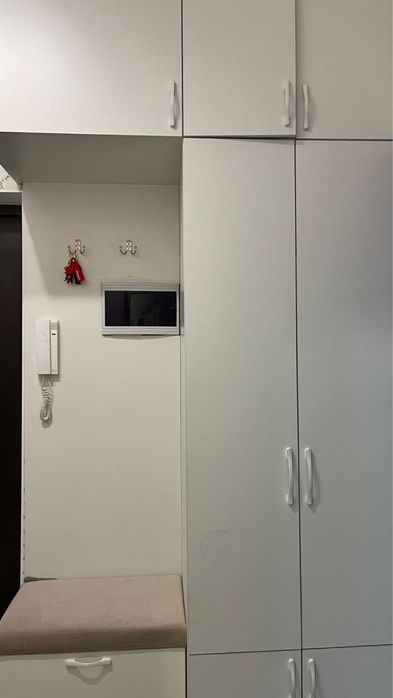 куханная гарнитура и шкаф