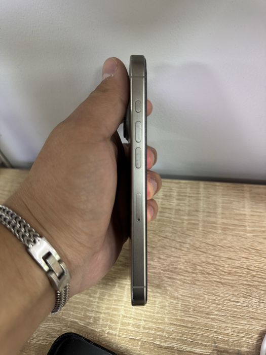 айфон 15 про 256