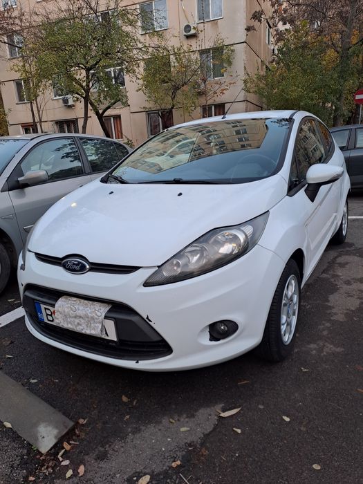 Ford Fiesta 2011 benzina