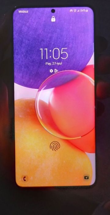 Samsung  A82 сотилади