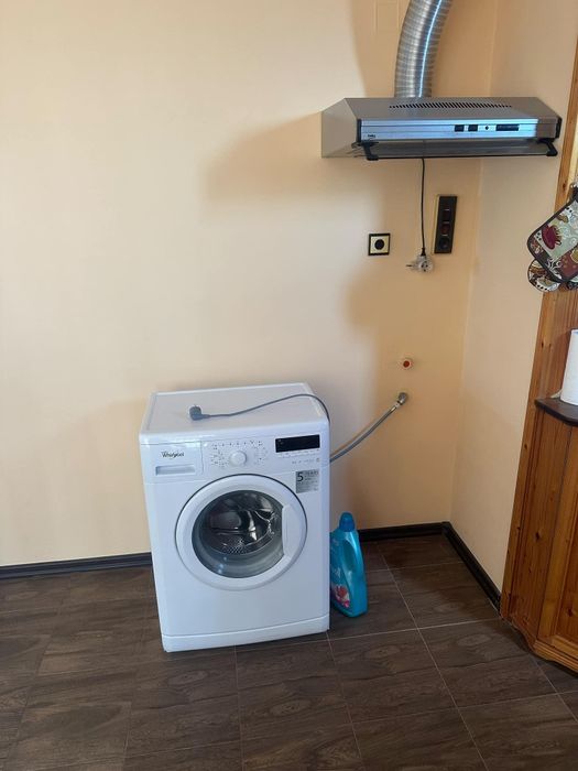 Дава се под наем Тристаен апартамент в Димитровград - 86 кв.м за 204 € - Снимка #9