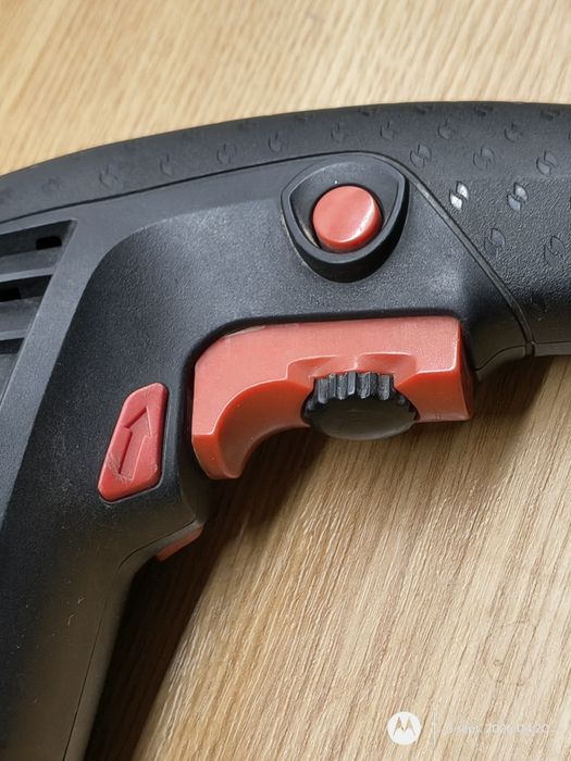 bormasina cu percuție  Skill 710W, impecabilă