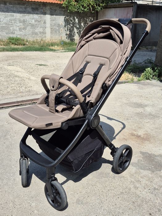 Бебешка количка ВЕНИЧИ