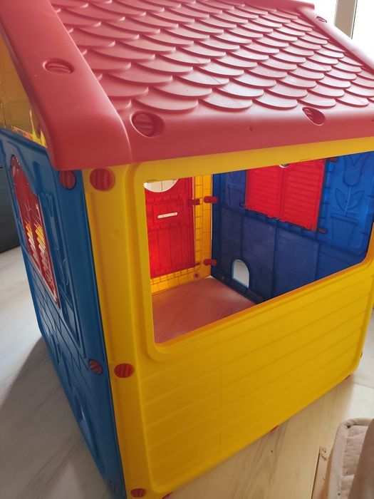 Цветна детска къщичка за открити пространства 125x100x104 см