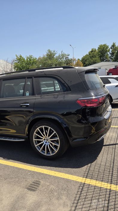 **Mercedes GLS 450 4 matic