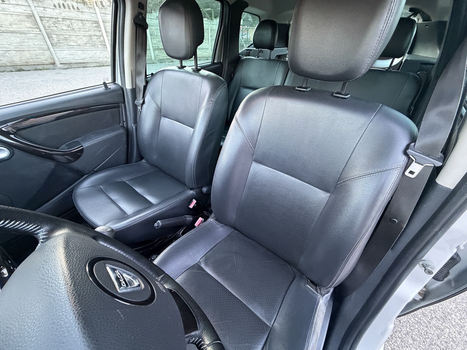 DACIA Duster 2011 — imagine 3