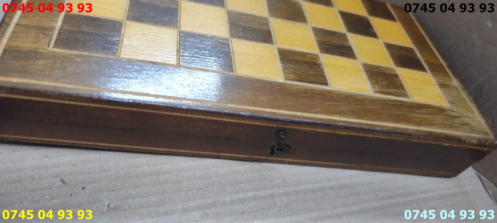 joc de sah Vintage 33x33 cm arata foarte bine