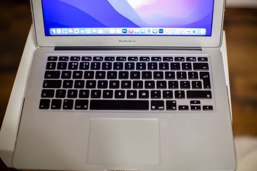 MacBook Air (13-inch, 2017), i5, 256 gb