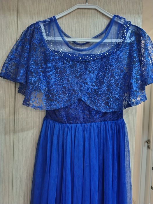 Rochie lungă elegantă albastru regal