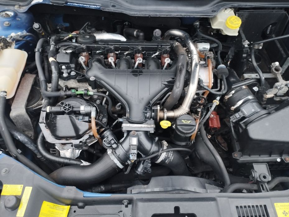 Волво В 50 2.0 HDI 136 коня. Само на части.