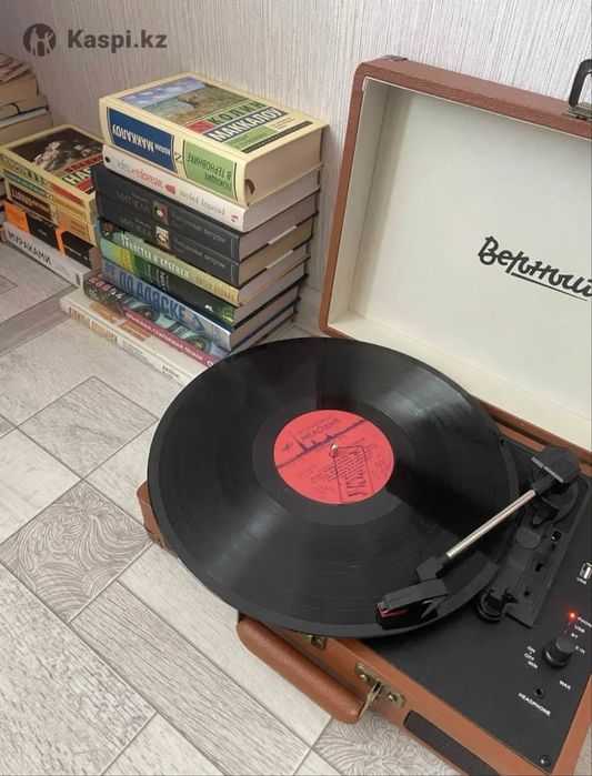Проигрыватель Верный Deluxe