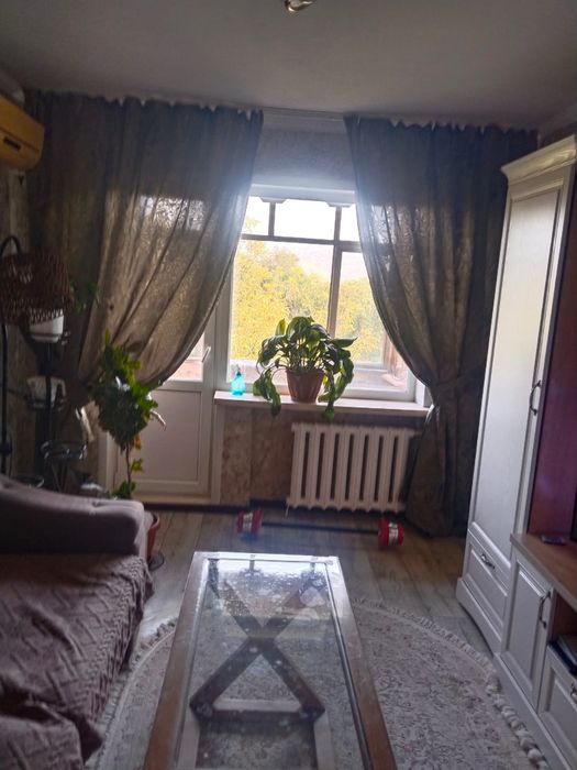 Продам двухкомнатную квартиру.