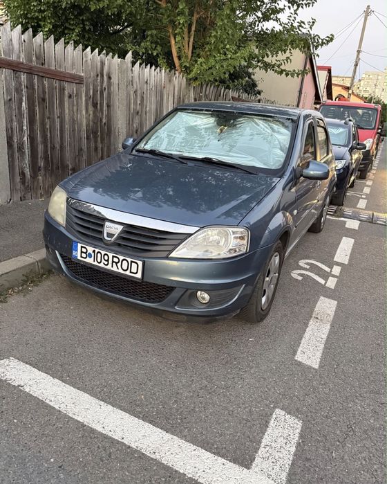 DACIA Logan