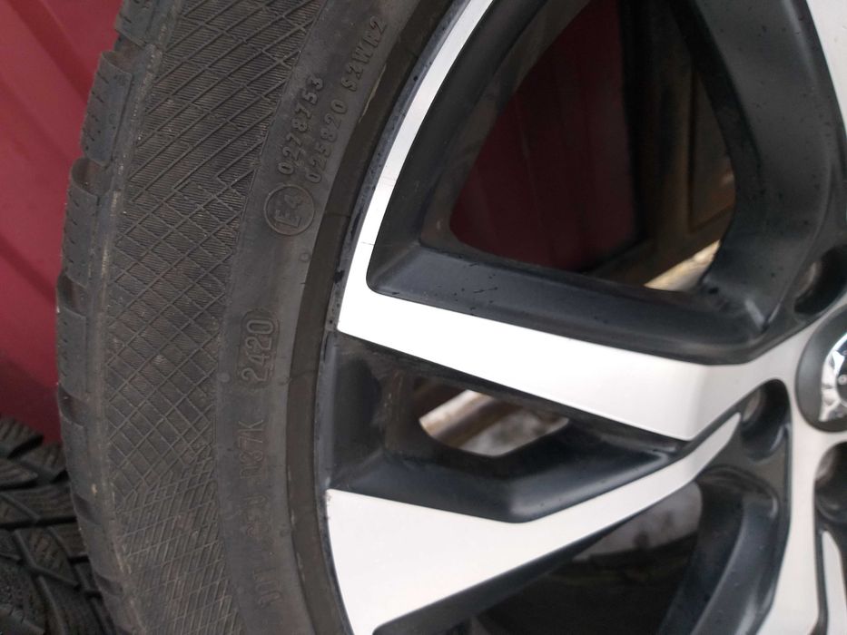 Doua Anvelope Iarna Continental WinterContact 235 45 R18  ci272