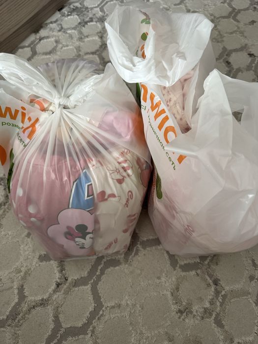 Продам детские вещи