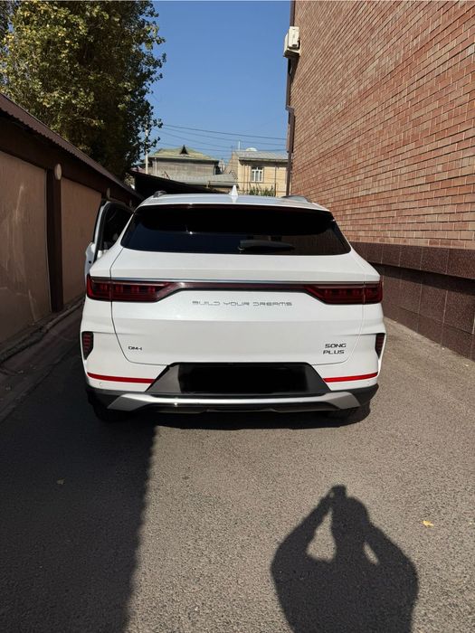 BYD Song Plus Hybrid