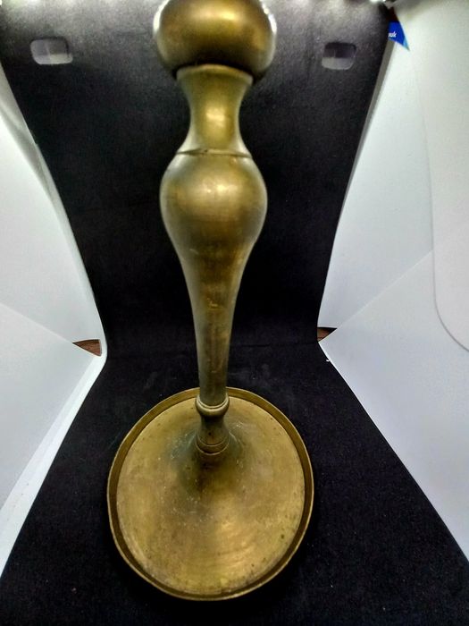 Свещник Викториянски