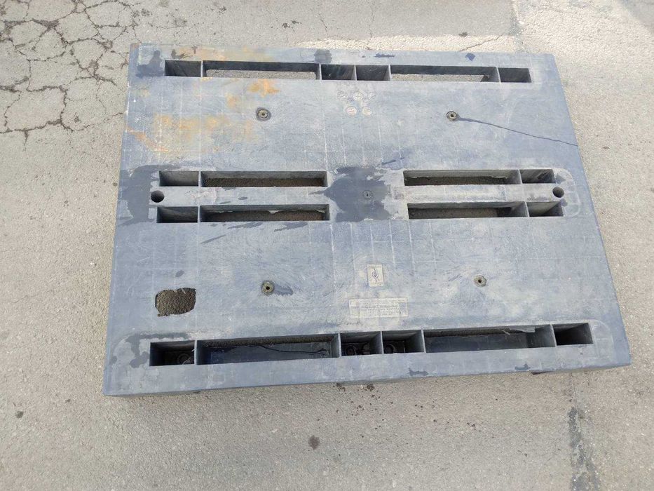 Пластмасови палета и пластмасови скари lobbi plast