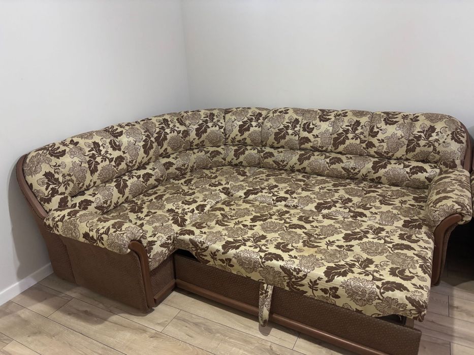 Белорусский угловой диван б/у