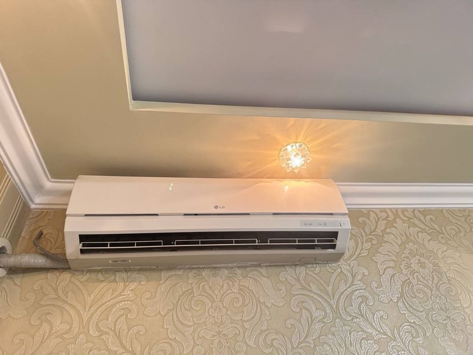 Продается кондиционер LG12