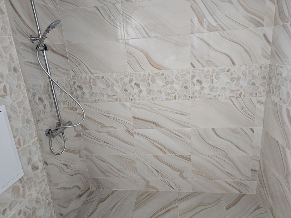 Продава се Тристаен апартамент в Пловдив, Сточна гара - 93 кв.м за 812 €/кв.м - Снимка #7