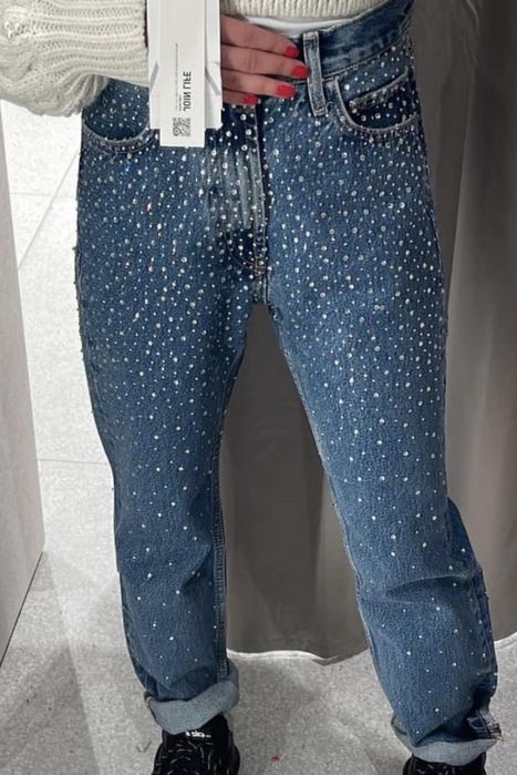 Дънки ZARA.
